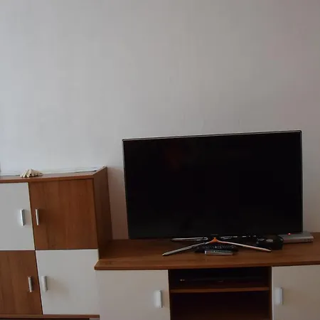 Adria Apartman Tkon