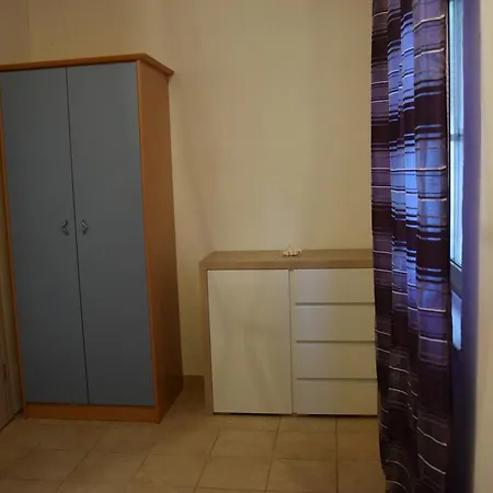 Apartman Adria *